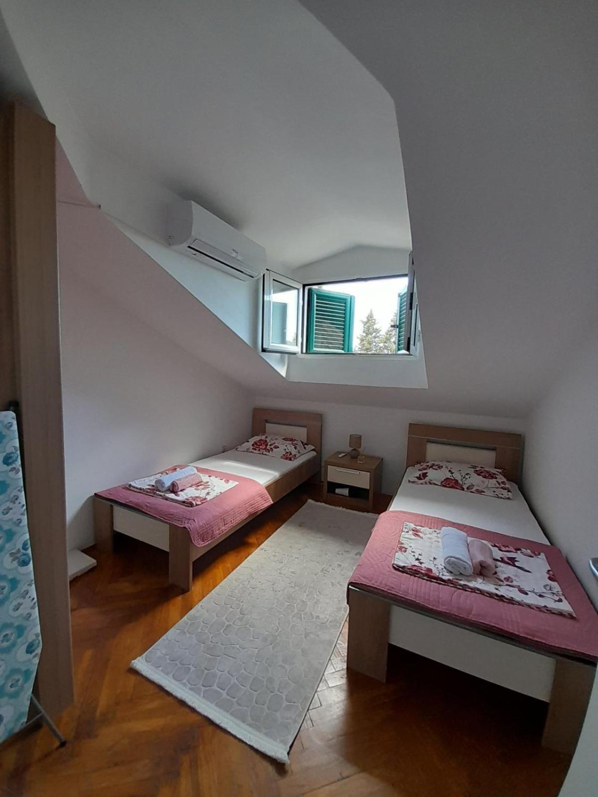 Filip - Zgrada Jolly Appartement Budva