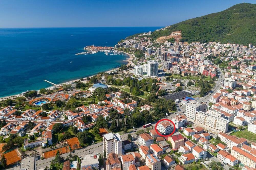 Filip - Zgrada Jolly Appartement Budva